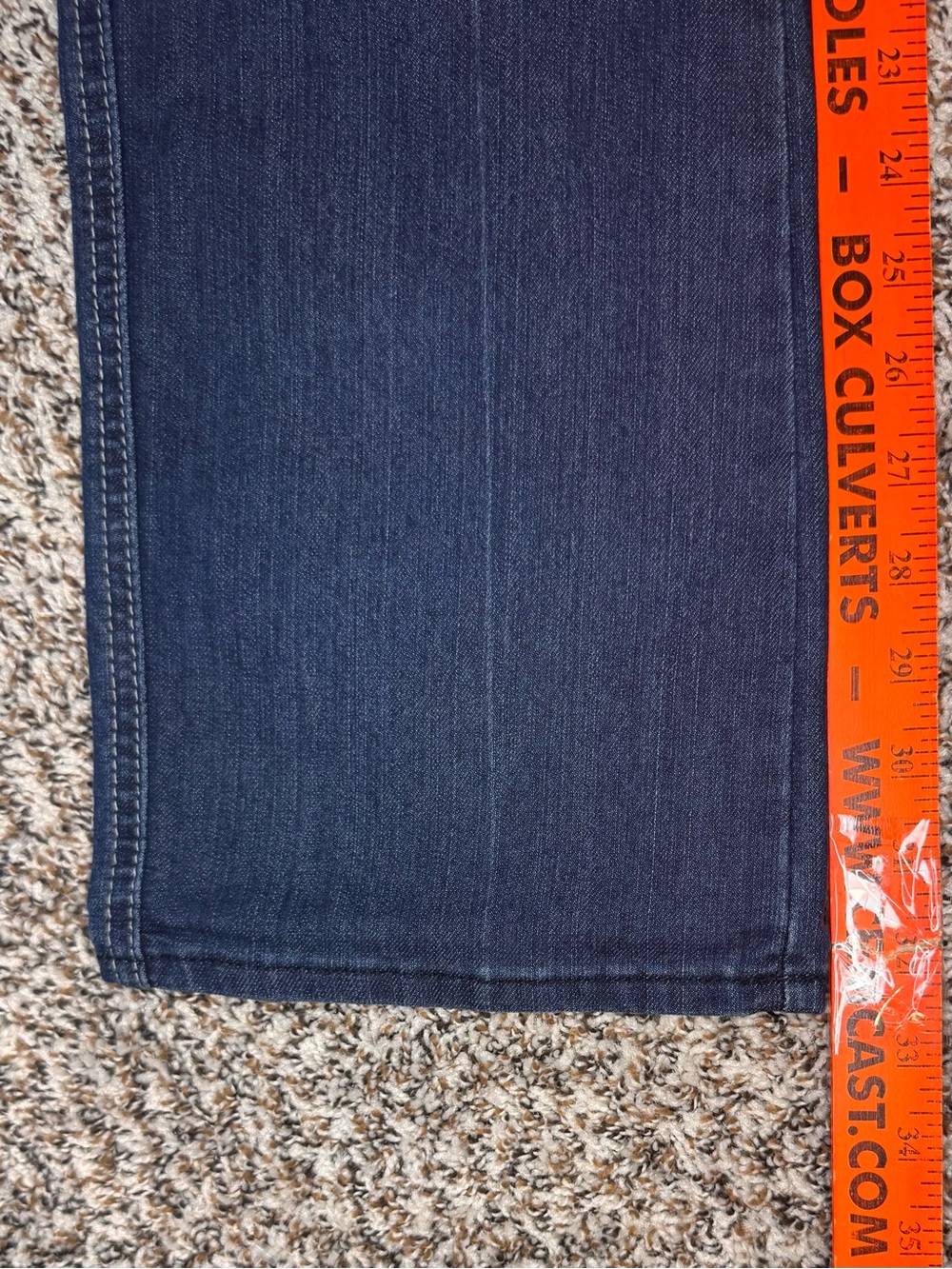 NWT 7 For All Mankind Standard Straight Leg Jeans Women 26 Dark Wash - Picture 7 of 8